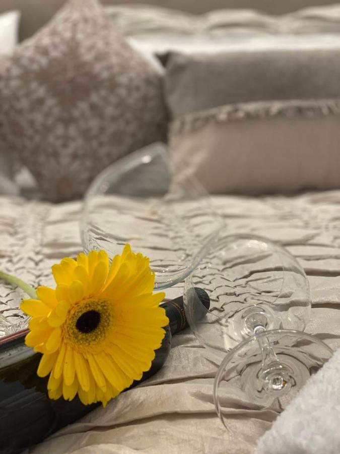 Lemon Suite Кавала Екстериор снимка
